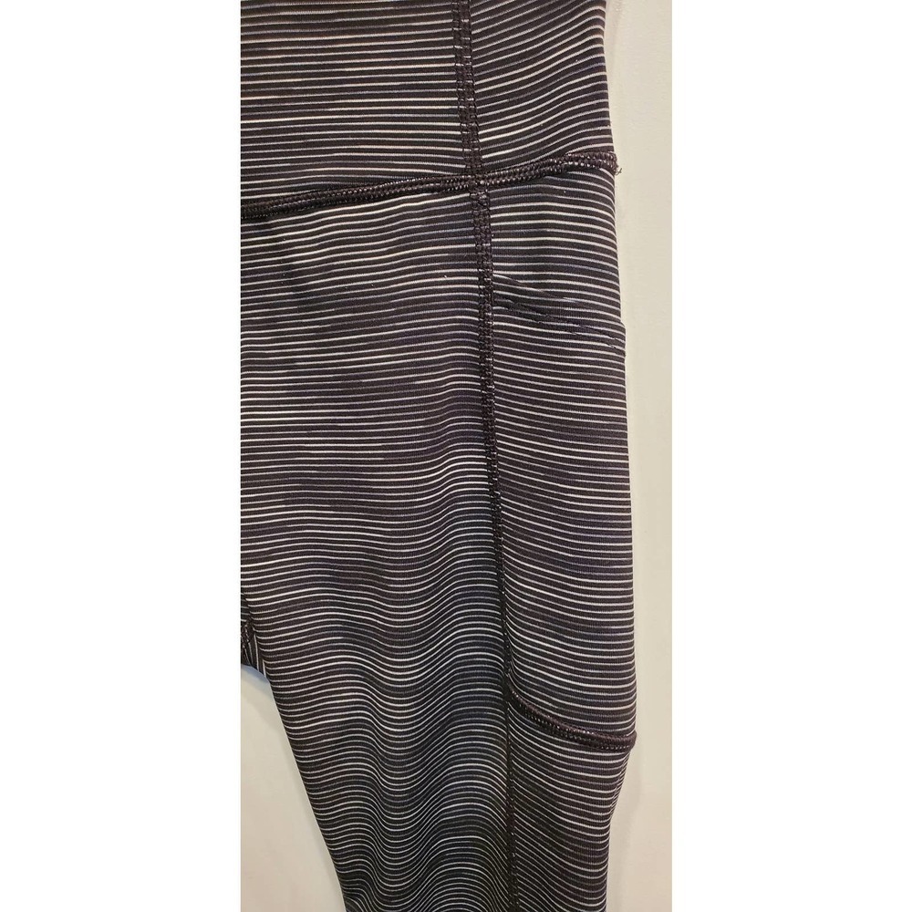 TEK Gear Women's Yoga / Workout pants Size Small - Picture 5 of 6